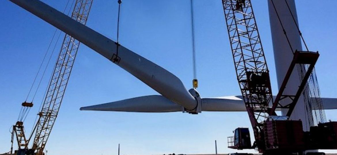 Contract 250MW Illinois Wind Build